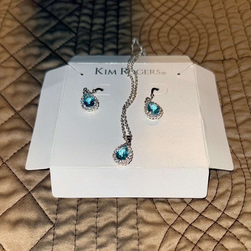 Kim Rogers Blue Teardrop Jewelry Set